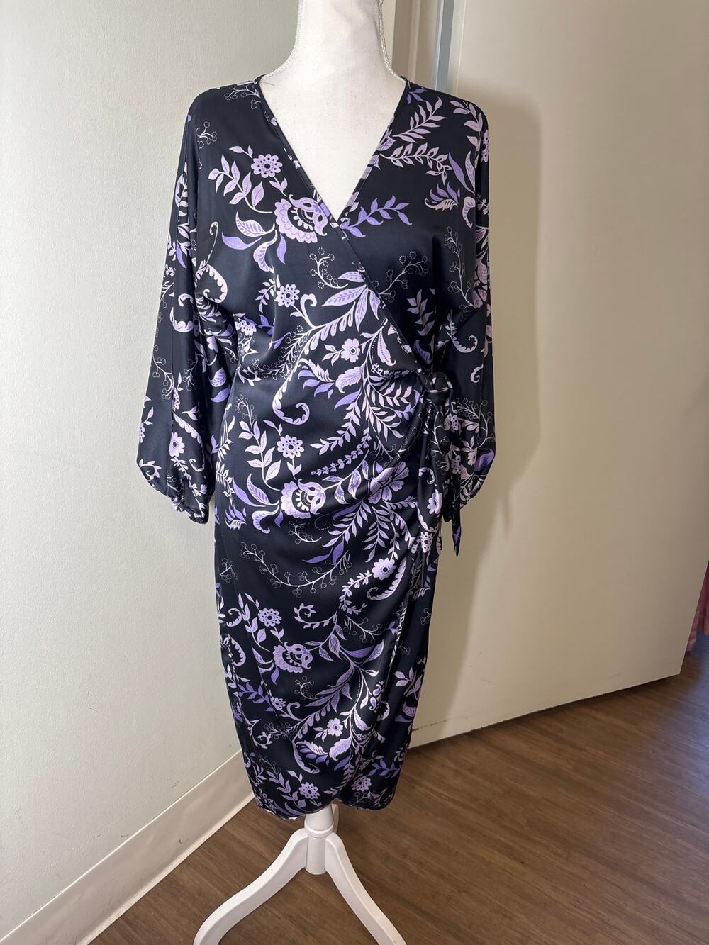 MISA Los Angeles Purple Floral Wrap Midi Dress Sz XS